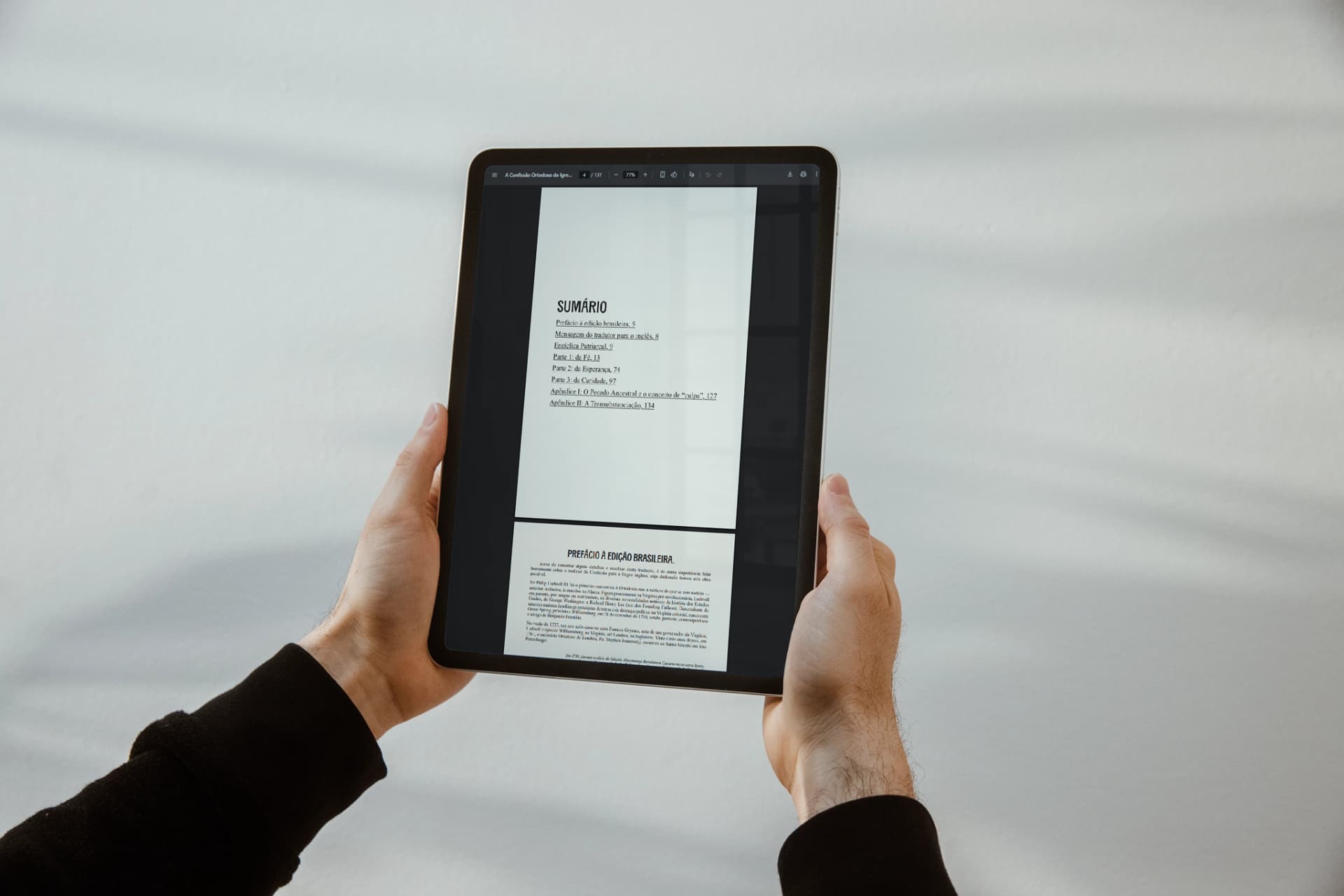 A Confissão Ortodoxa no iPad — leitura digital do catecismo